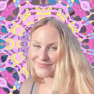 landrib_'s profile picture. ․•⁚ * • ⁚ ۫  ✭ ۪  •*⁚• ۫  ✧*