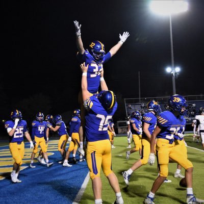 Canon McMillan Football #32 Linebacker. Canon McMillan Lacrosse #28/32 LSM. Class of 21, 5’11, 200, 4.0 GPA