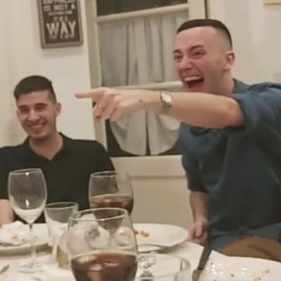 juan_saavedraok's profile picture. ya ni borracho me caes bien