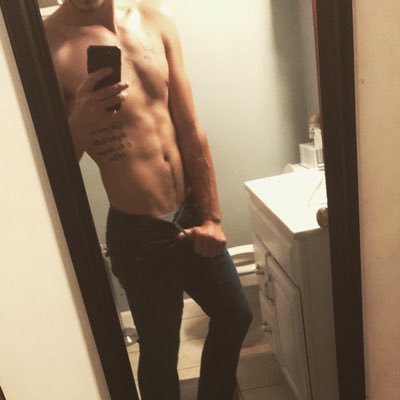 mrslone981's profile picture. Add my onlyfans https://t.co/vtGqDFdiAO