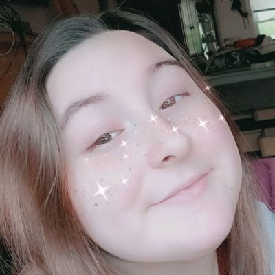 Kenzi3b03's profile picture. 