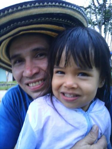 PedroLopezPaz's profile picture. Solo cambiando nuestras mentes, amando nuestros corazones y colocando la acción continua llegaremos a nuestra libertad......