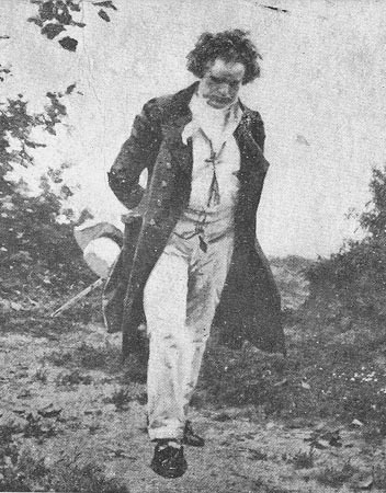 gutenmorgantwit's profile picture. Apathetic solopsist. Bone-idle Student of IN-GeeLish. Aspiring failure.