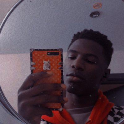 22 | US ARMY | Producer/Artist/Rapper/Designer | We all trynna be somebody Create what you can't have !
