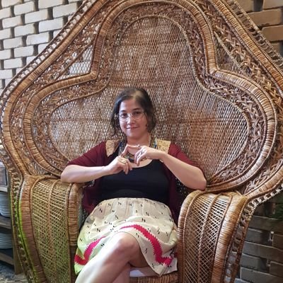 Historian, researcher, and worst millennial
I have not now, nor have I ever had, any chill of which to speak
#LetLeniLead