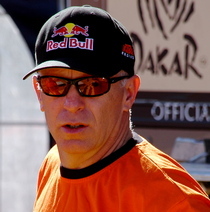 joe_barker_'s profile picture. Joe Barker, PE, MBA, Dip. Esp. Energetic and fully engaged.