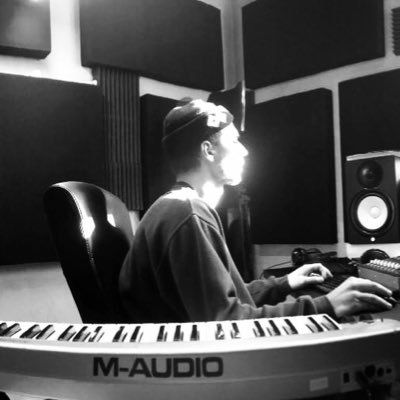 ssshenfi's profile picture. producer, beatmaker, sound engineer