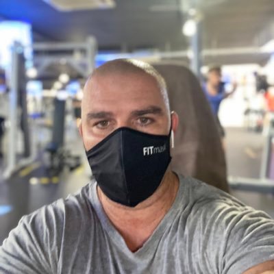 lobo45665109's profile picture. catalán y español con mucho orgullo