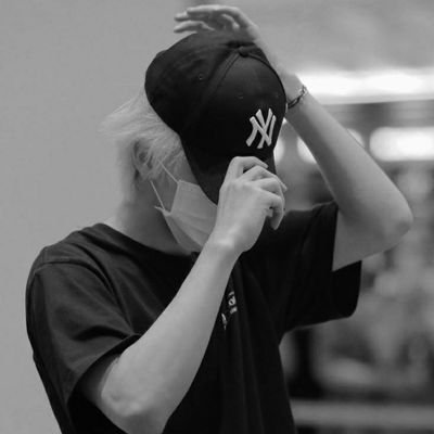 อยากจีบส่งเพลง three man down มา
