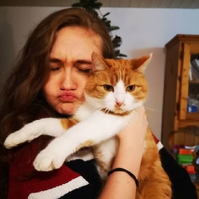 Hi I'm Moon | 26 | 🇨🇭&🇺🇲 | I stream Games on my Twitch channel https://t.co/W9cwe5dJxA!