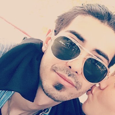 alireza21464393's profile picture. 