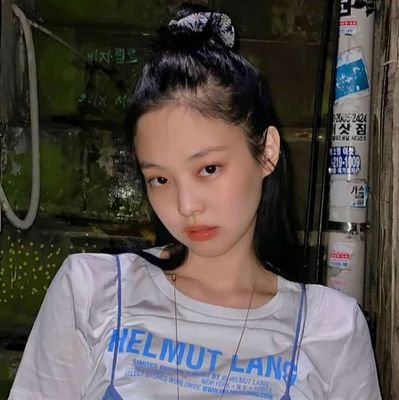 imnamesev's profile picture. multi stan 🏖️🦄