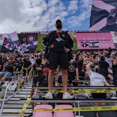 VP, Marketing, Community & Fan Engagement at @intermiamicf. Will always be a Gunner. Founder of @arsenalmiami. Thoughts are my own and do not represent IMCF