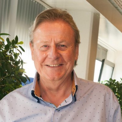 allesbovenalles's profile picture. Officieel aangesteld om te fungeren als controleur op smaad en laster praktijken die eerst als onbewezen werden beschouwd.

#Pardid