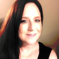 Theresa Stout - @JewsgirlStout Twitter Profile Photo