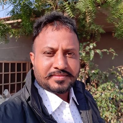ख़िलाफ़ कितने हैं___क्या फ़र्क़ पड़ता है,
साथ किसका है___यह मायने रखता है. ❤️