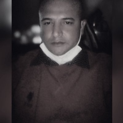 𝕮𝖍𝖎𝖆𝖗𝖔𝖘𝖈𝖚𝖗𝖔
** ℕ𝕖𝕧𝕖𝕣 𝕤𝕠𝕝𝕕 𝕒 𝕓𝕒𝕘 𝕓𝕦𝕥 𝕝𝕠𝕠𝕜 𝕝𝕚𝕜𝕖 ℙ𝕒𝕓𝕝𝕠 𝕚𝕟 𝕒 𝕡𝕙𝕠𝕥𝕠 **