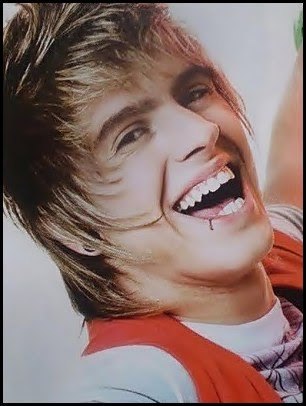 Você é fã do @thomasrestart ou dos meninos do Rest seu lugar é aqui, 2 vidas e um sonho ser oficial Pelo meninos da @rockrestart.