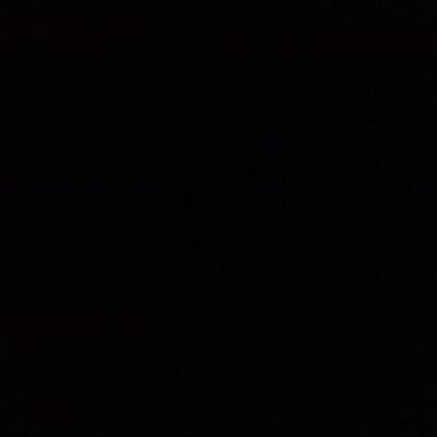 dhienz_devia's profile picture.