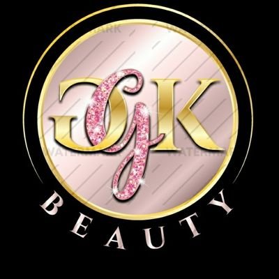 Our mission is to bring a more durable and bold make-up appearance, strength of beauty, & humanitarian aid associated with the @gagkfoundation