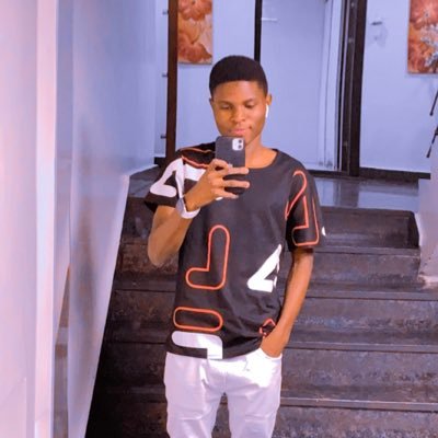 Usamerdantawasa's profile picture. let's make the world a better place😂 Hala Madrid❤