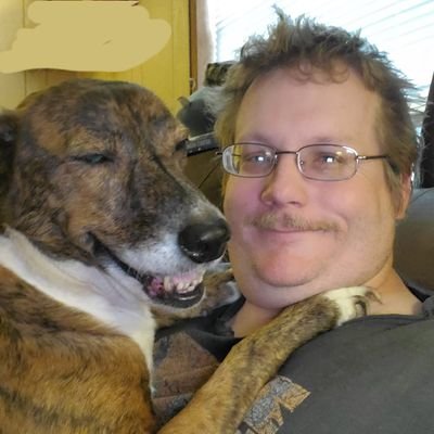 fluffcreaper's profile picture. derpy gamer