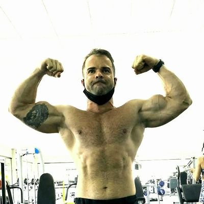 AlexandrePaves1's profile picture. 👔 Empresário @atlfitness @lifeupbrusque 🏋‍♂️