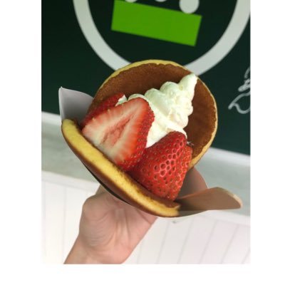 IT14189510's profile picture. プロのITエンジニア目指しています。 フリーター（1年）➡️バイト先社員登用も5ヶ月で退職➡️事務2年半勤め退職➡️別会社の事務半年務める【ここでエンジニアを志し退職】➡️退職後未経験の求人に応募しまくるが惨敗➡️プログラミングスクールに通う（3ヶ月）➡️就活一発目の面接で内定➡️春からエンジニアとして仕事！