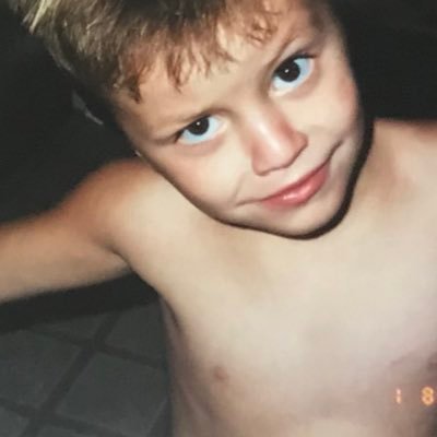 Casual Twitch Streamer , Gaming Prodigy, OSRS Enthusiast. RSN: Whaddup_Buh Epic: NoUberInKansas Cashapp: $whaddupbuh