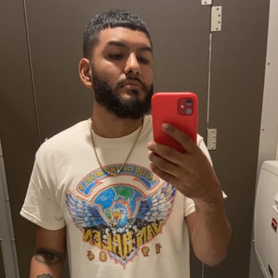 IrvingAlvarez__'s profile picture. 