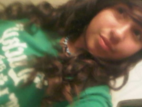 Alexiss ! Weird , Outgoingg , &' Reall ! - Bigg Freakk &' Sickk'Mindedd !! Foloww mee , I Foloowwss backss ( :