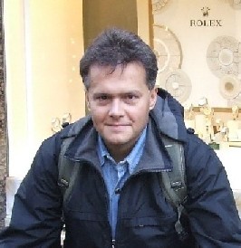 Romanian journalist. More about me here: https://t.co/lLq1ZwUg