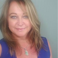 Catherine Richey - @LavishtoLite Twitter Profile Photo