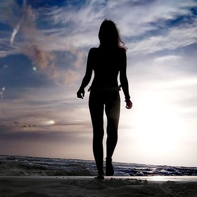 anastasiasantin's profile picture. 