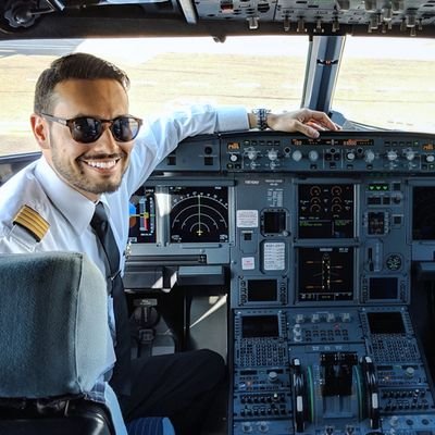 📷 Fotografía, viajes y aviación. Piloto, ingeniero, emprendedor y un poco geek.

Director de @volavico.

🦜 @BirdingPablo

¡Bienvenido a bordo! ✈️

#TeamNikon
