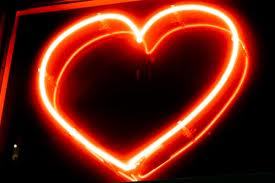 Founder of A Yorkshire Heart, a guide to Yorkshire & soon-to-launch range of unique experiences. I am also a wife and mum and run @whdigital. Hello!