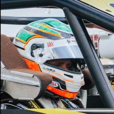 Racecar driver for @SFHRDevelopment. VP @SIKarting. Owner @EllieMaeDesign