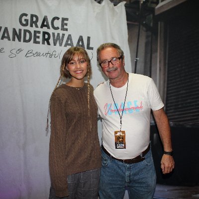 Love to travel and love to go to Grace Vanderwaal concerts.