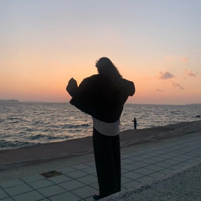 ntk_shukatsu's profile picture. ベンチャー企業で営業インターン中 │ 23卒 │ 目指せバリキャリ女子 │ 就活情報交換垢 │ 無言フォローすみません │ 日々の勉強発信したい✍🏻