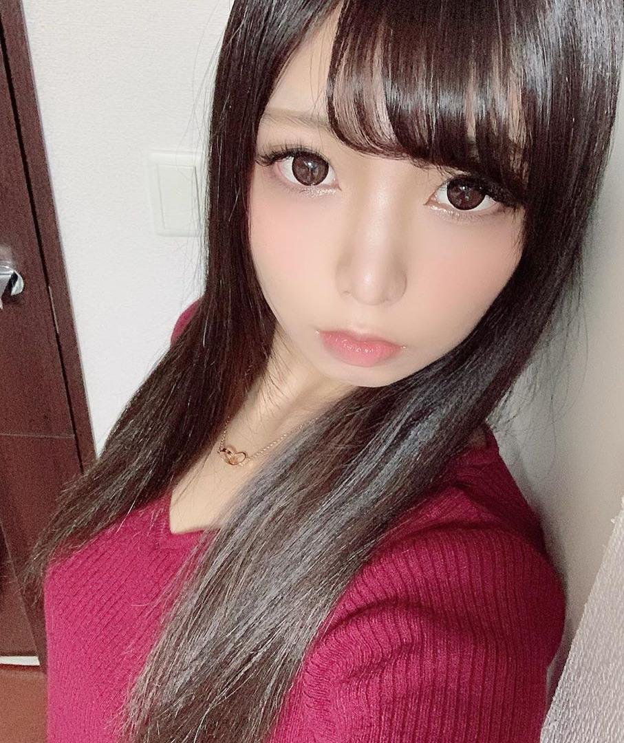 めっちゃさみしいよ~ あーあ、誰かそばにいたら、・・・ ねえ、フォーしてくれないの? いい写真見せるからさ(^_-)-☆
😚👄💝