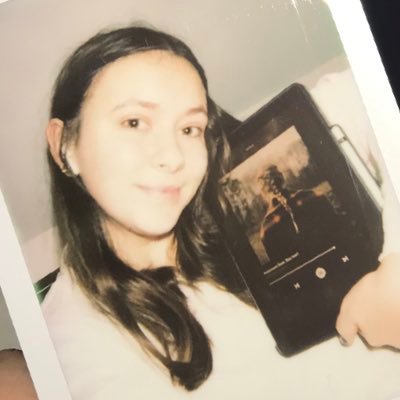 folkelovermore's profile picture. ✿ never be so kind you forget to be clever ✿ she/her