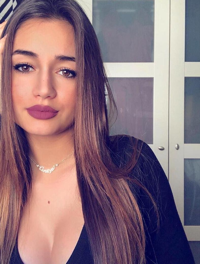 Hi! Are you looking for fun? Me too!Let’s get to know each other on an intimate level.Follow me, I´ll send you my sexiest photo! 😋💘🍓