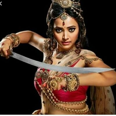 🚩🚩 I'm anime Artist, Poetess and Astrologer🚩🚩
pure Nationalist 💯% follow back who follow me,always fight against wrong.
