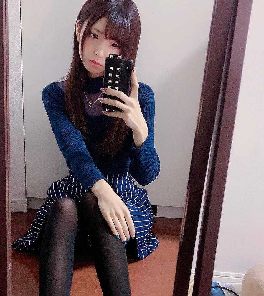 彼氏がいないセクシーな女性で、あなただけを探している フォーしたら、写真を送ってあげる～ まってるよ！
 👙👅💖