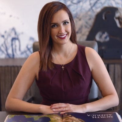 SoldByEmma's profile picture. REALTOR®| Multi-Million Dollar Producer 🏡 Certified Relocation Representative | Creator&Leader of Your New Home Team | Luxury Realtor | Ohio Real Estate