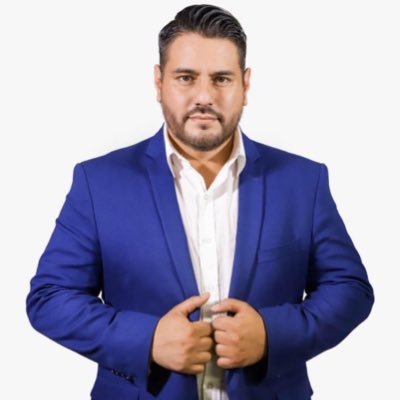 RUBENGDL's profile picture. Conductor de noticias en Espacio Televisión, escribo en Milenio y en La Voz de Jalisco. Conductor del noticiero Espacio en Punto en Radiorama de Occidente