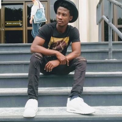 VerdieuWilgens's profile picture. Nèg Lavi Apresye.
Renmen Moun