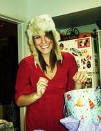 reavleyzndsjy2's profile picture. 