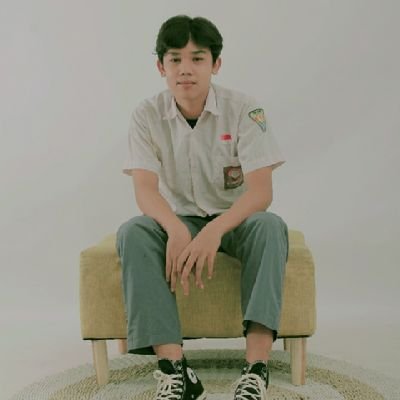 AufaBisri's profile picture. gaada apa apa disini