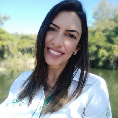 mitzialves7's profile picture. Enquanto você sonha, você está fazendo o rascunho do seu futuro.